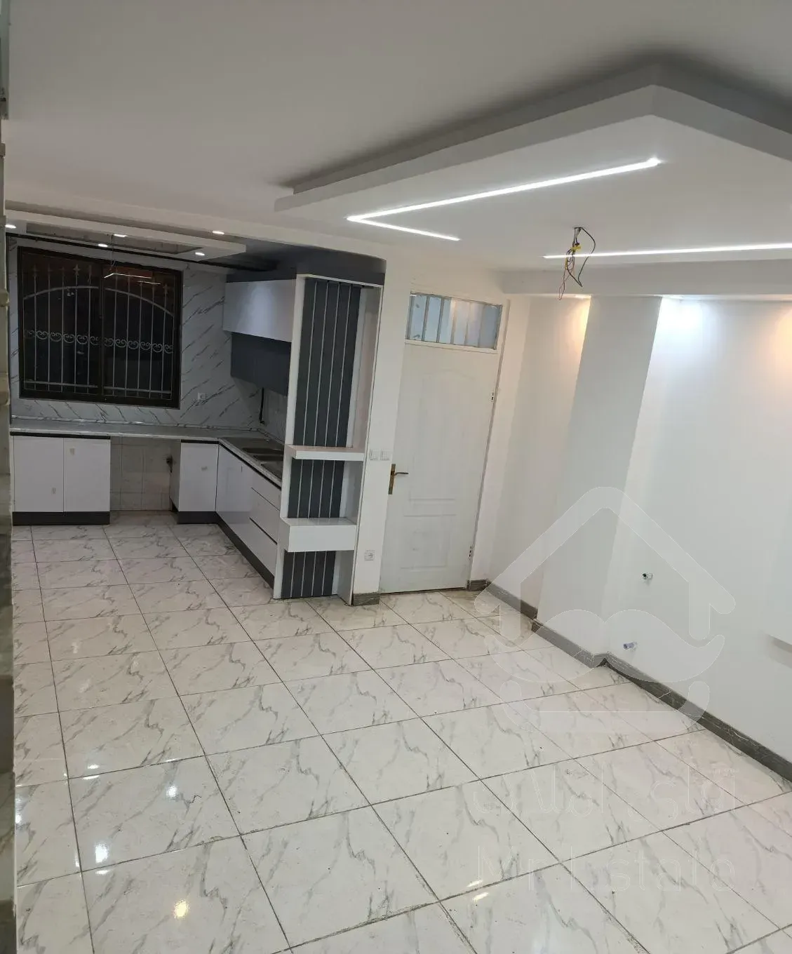 فرصت استثنایی دوبلکس ۸۷ متری نزدیک میدان مادر