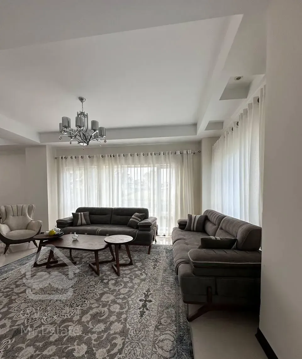 آپارتمان ۱۲۷ متری/بلوار امام رضا/استخردار