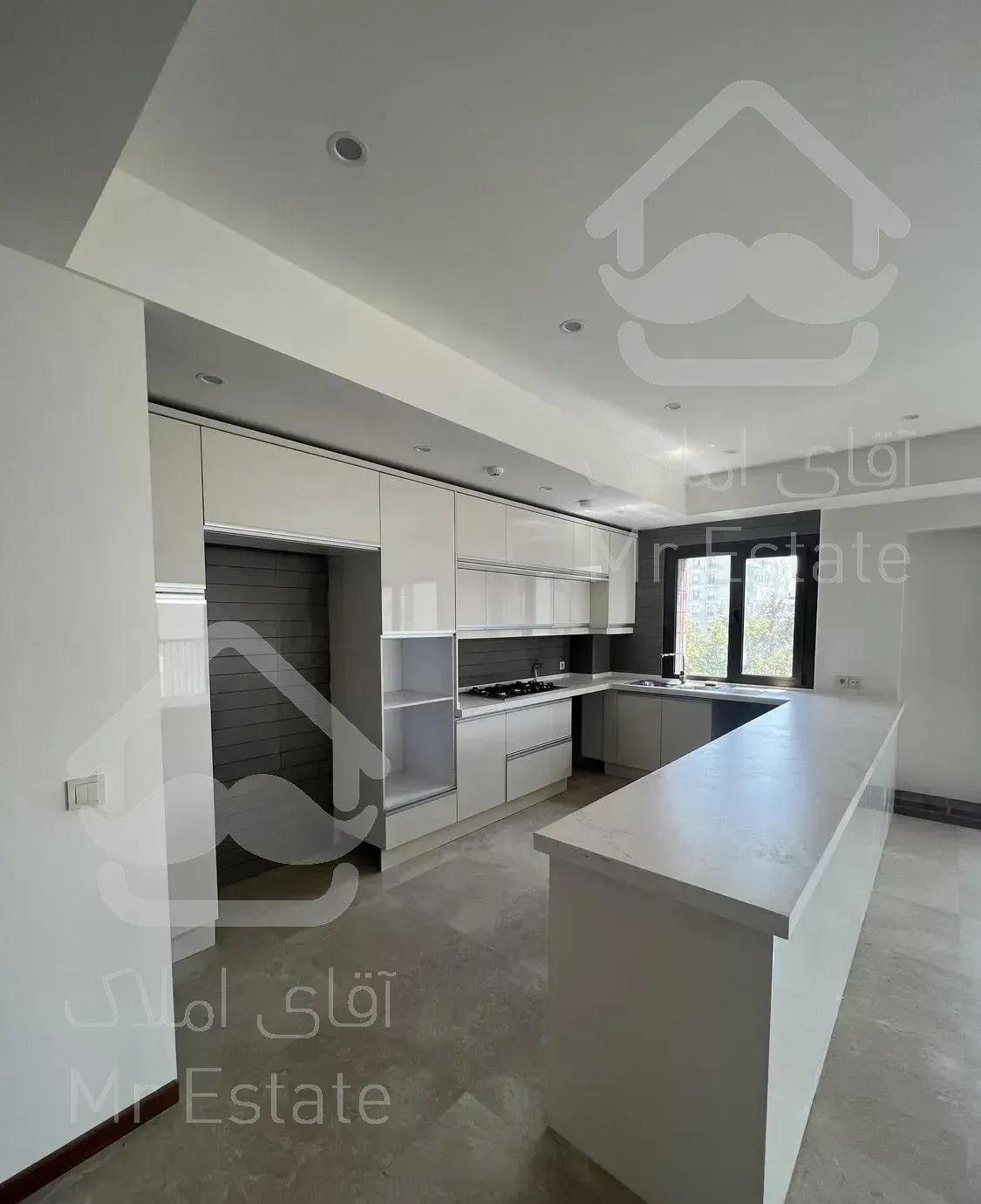 آپارتمان  دلباز