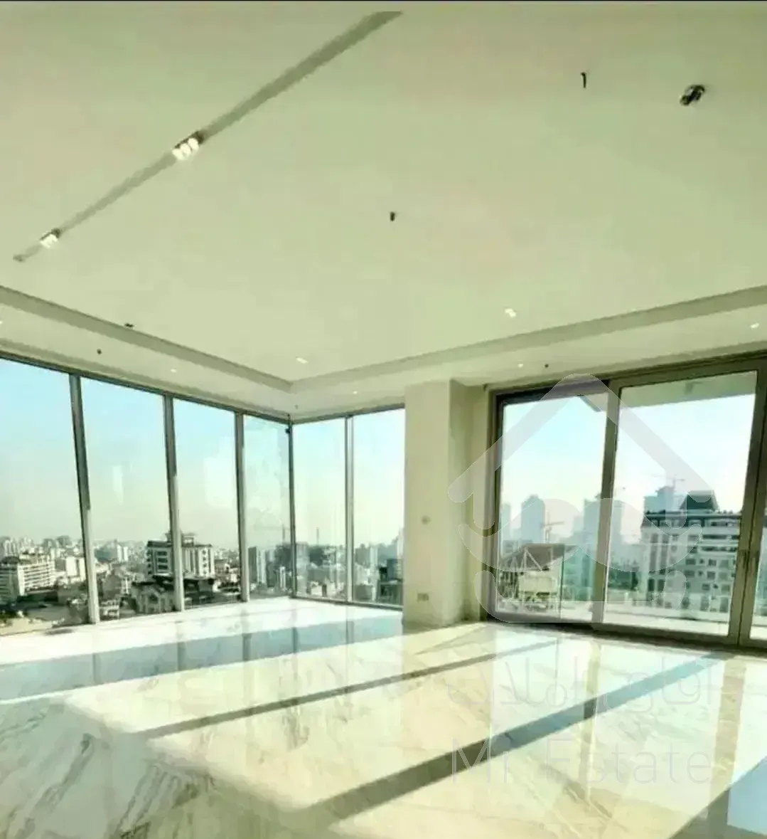 ۱۶۰متر  ،  ۳خواب  ،  بالای  میدان  کاج