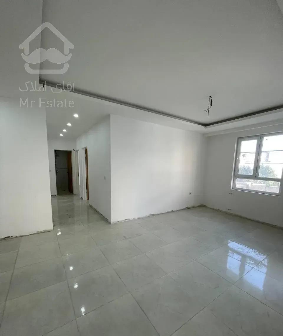 آپارتمان نوساز ۱۱۰ متری (ناصری)