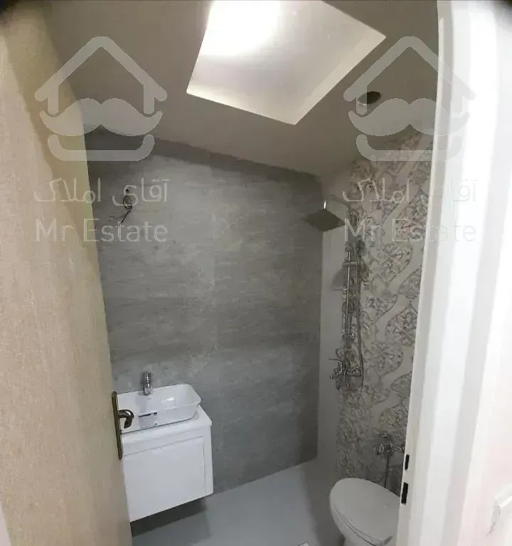 ٨٩ متر / خوش نقشه/ فول بازسازى / کوى بیمه