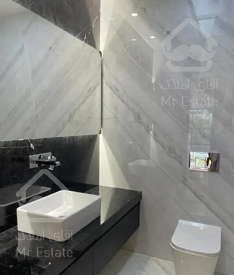 آپارتمان ۱۳۰ شیک ۲ خ/۲ پارکینگ سندی/فول بازسازی