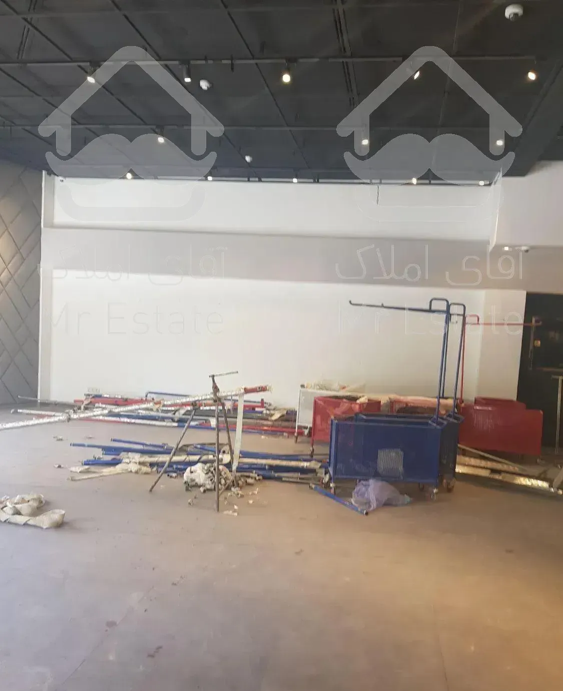 فروش تجاری ۴۹ متر فرمانیه