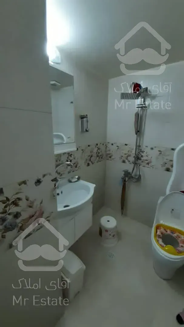 ۷۸متر دوخواب فول امکانات کم سن در جنت آباد