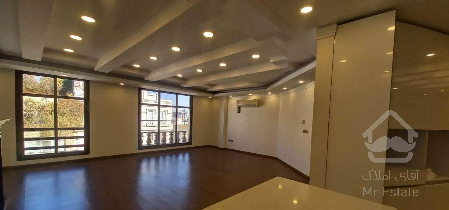 آپارتمان ۱۷۶ متری ۳ خوابه در ونک شیخ بهایی شمالی