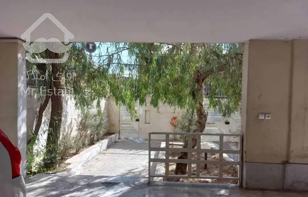 ۷۲ متر آپارتمان در چهار راه ولیعصر