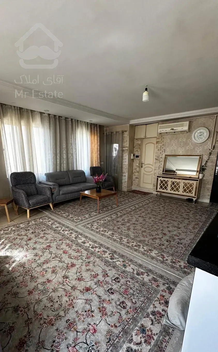 آپارتمان ۷۵متری،دو خوابه با نورگیر عالی،دونبش