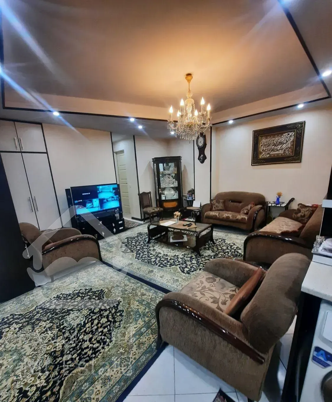 ۶۱ متر تک خواب فول امکانات ۸ ساله هفت چنار