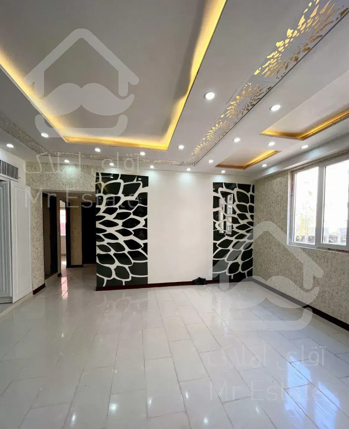 آپارتمان ۱۱۱ متری /فاز ۵/با  امکانات