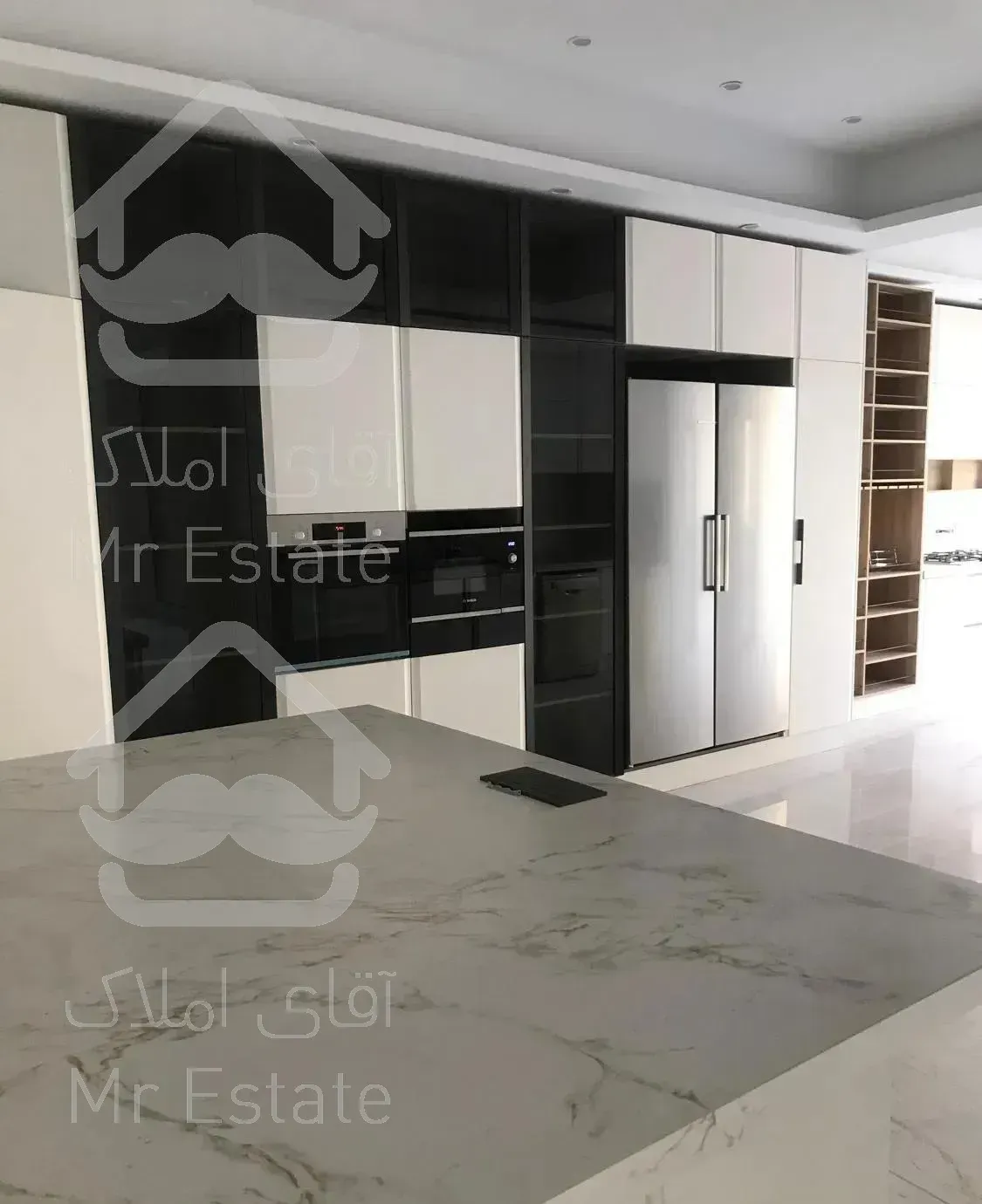 آپارتمان ۲۶۰ متری دروس ۴ خواب فول مشاعات