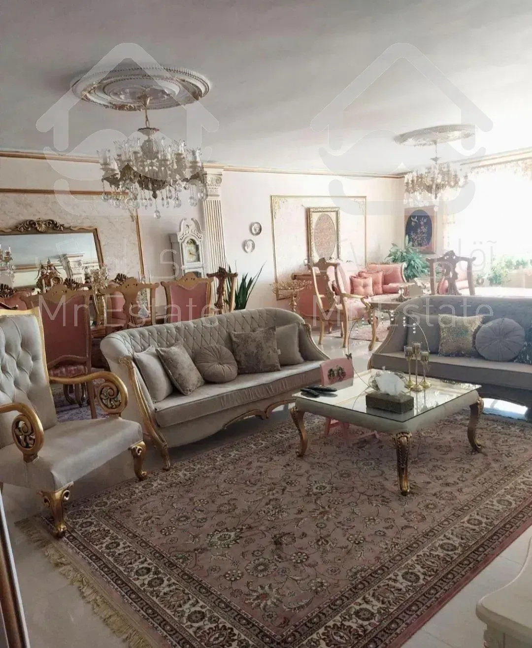 آپارتمان ۱۶۸ متری /تهران زیر پای شما/