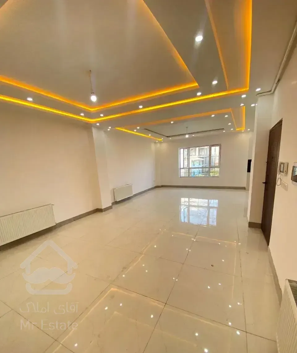 (طبقه۱۱۵متری)شخصی ساز نوساز/ فول امکانات/لیلاکوه