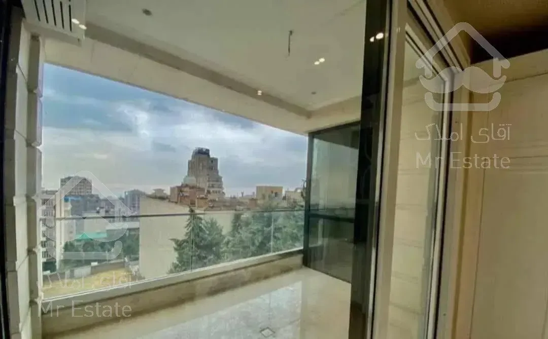 فروش اپارتمان یکجا مفید 805 متر در فرشته