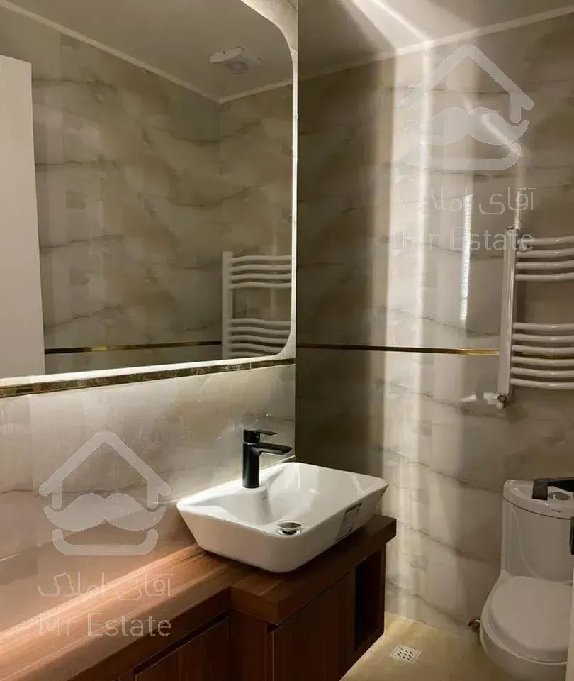 فروش آپارتمان ، 130 متر ، 2 خوابه