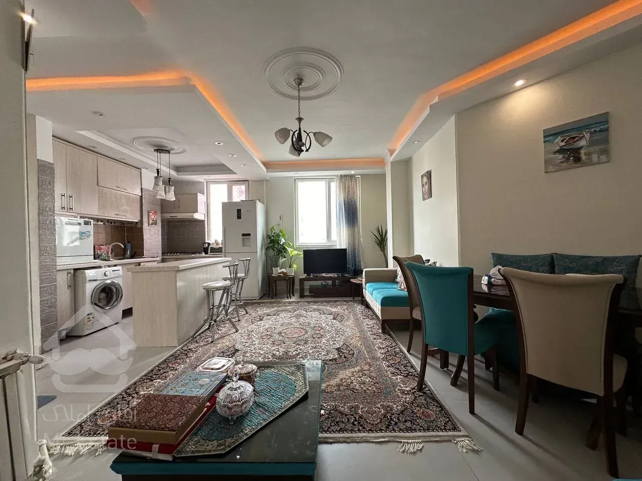 فروش آپارتمان ۶۸متر سالن پرده خور در سازمان برنامه