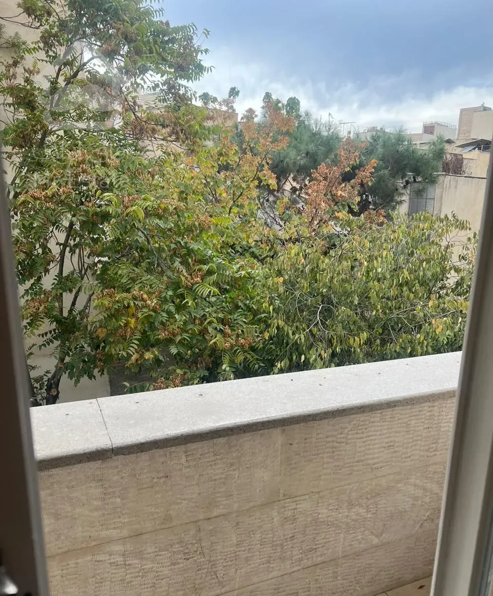 100متر دزاشیب نورگیر