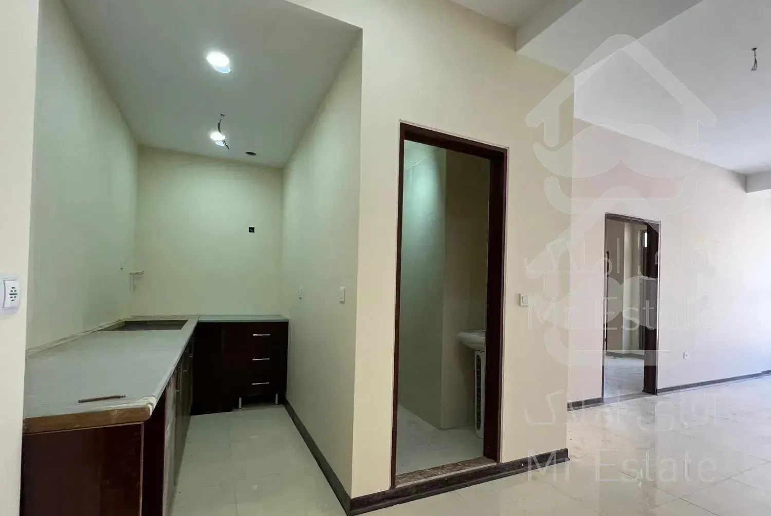 چیتگر۸۰مترکلیدنخورد۲اتاق پنجره هاقدی برج برندتریتا