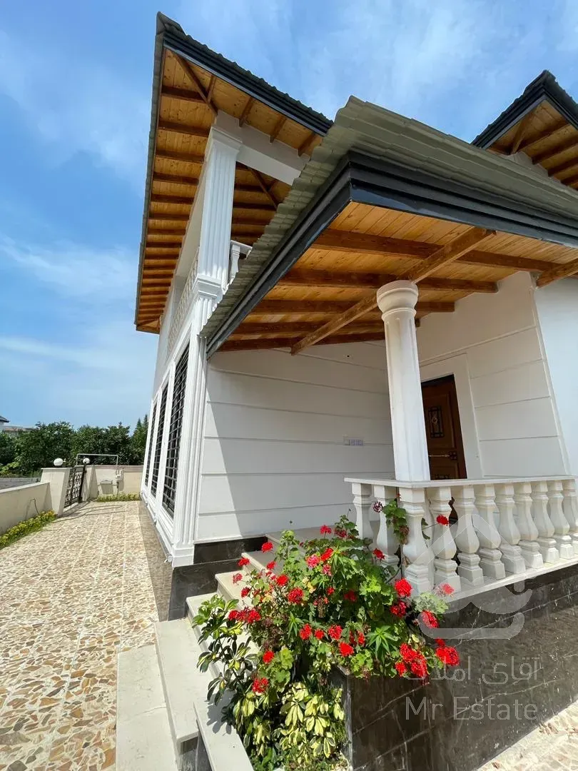 فروش ویلا نو ساز ۳ خواب نشتارود مازندران