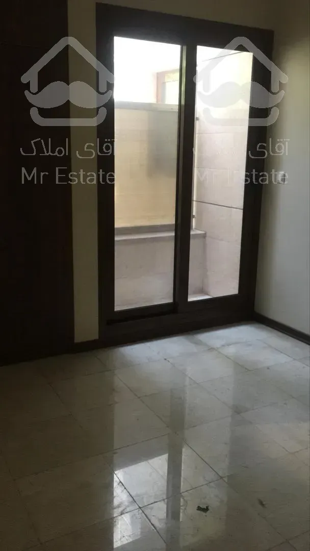 آپارتمان ۱۳۰ متری در دزاشیب