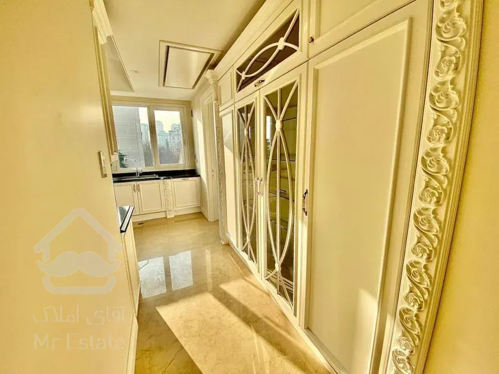 فروش اپارتمان 280 متری زعفرانیه