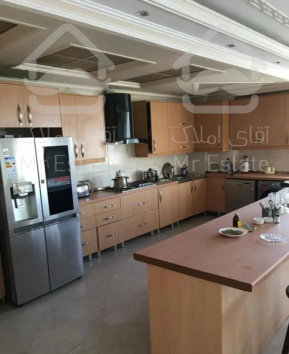 اردستانی همدانی منطقه ۲۲