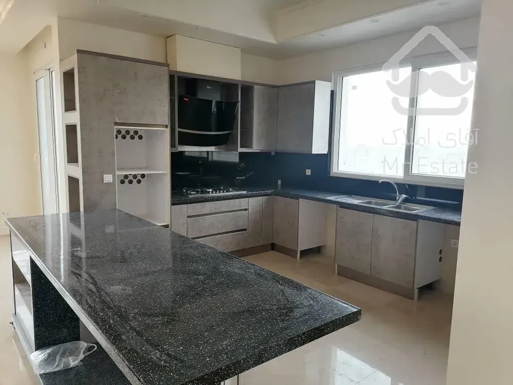 رهن و اجاره آپارتمان ۱۸۰ متری ۳ خوابه فرمانیه