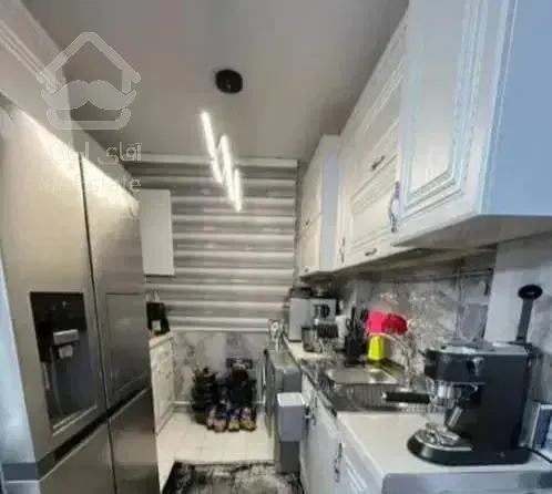 واحد  50متری طبقه سوم