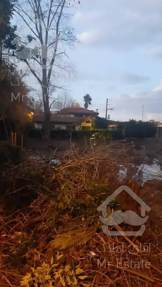 زمین شمال موقعیت عالی