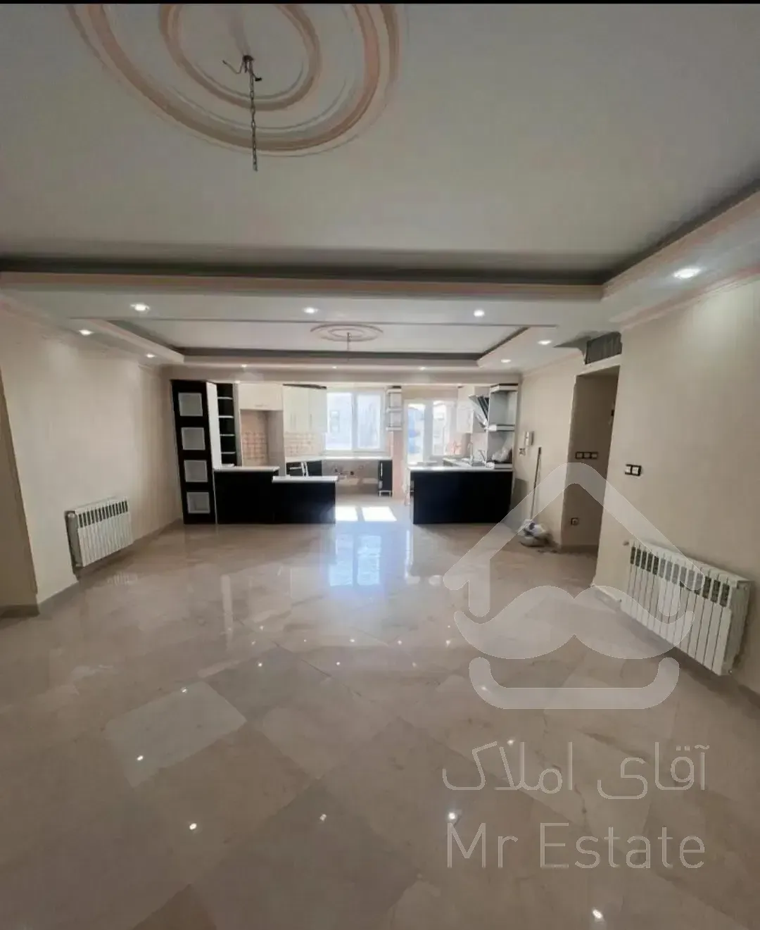 آپارتمان ۱۳۰ متر ۳خوابه شیک فول امکانات