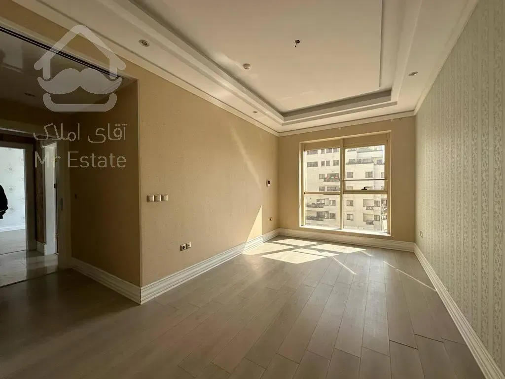 فروش اپارتمان 215 متری ولنجک