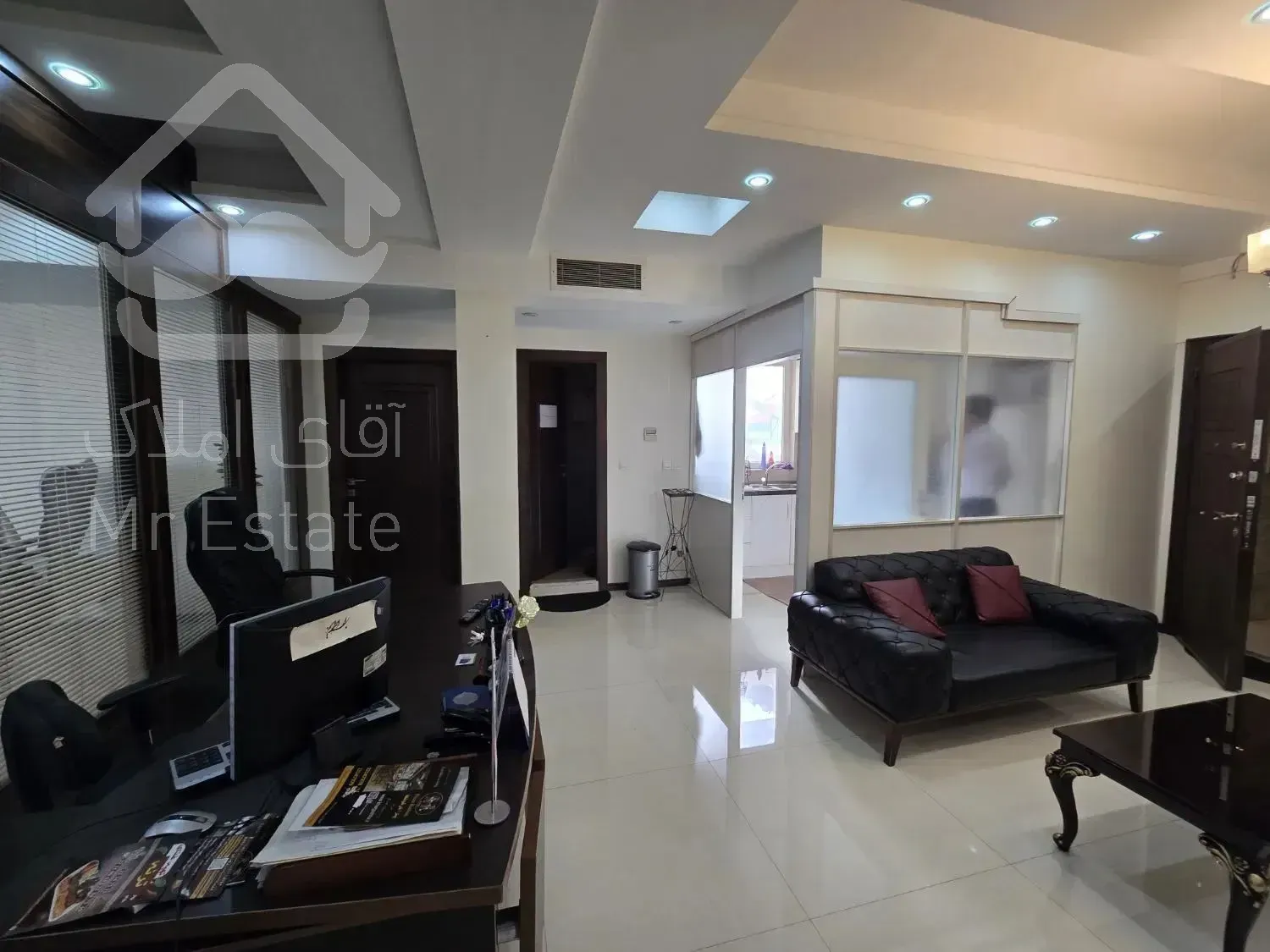 102مترسعادت آباد*نوساز*موقعیت اداری*جای پارک مناسب