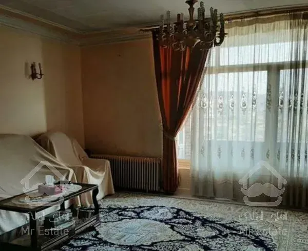 آپارتمان ۱۱۰ متر دو خواب خانه گستر