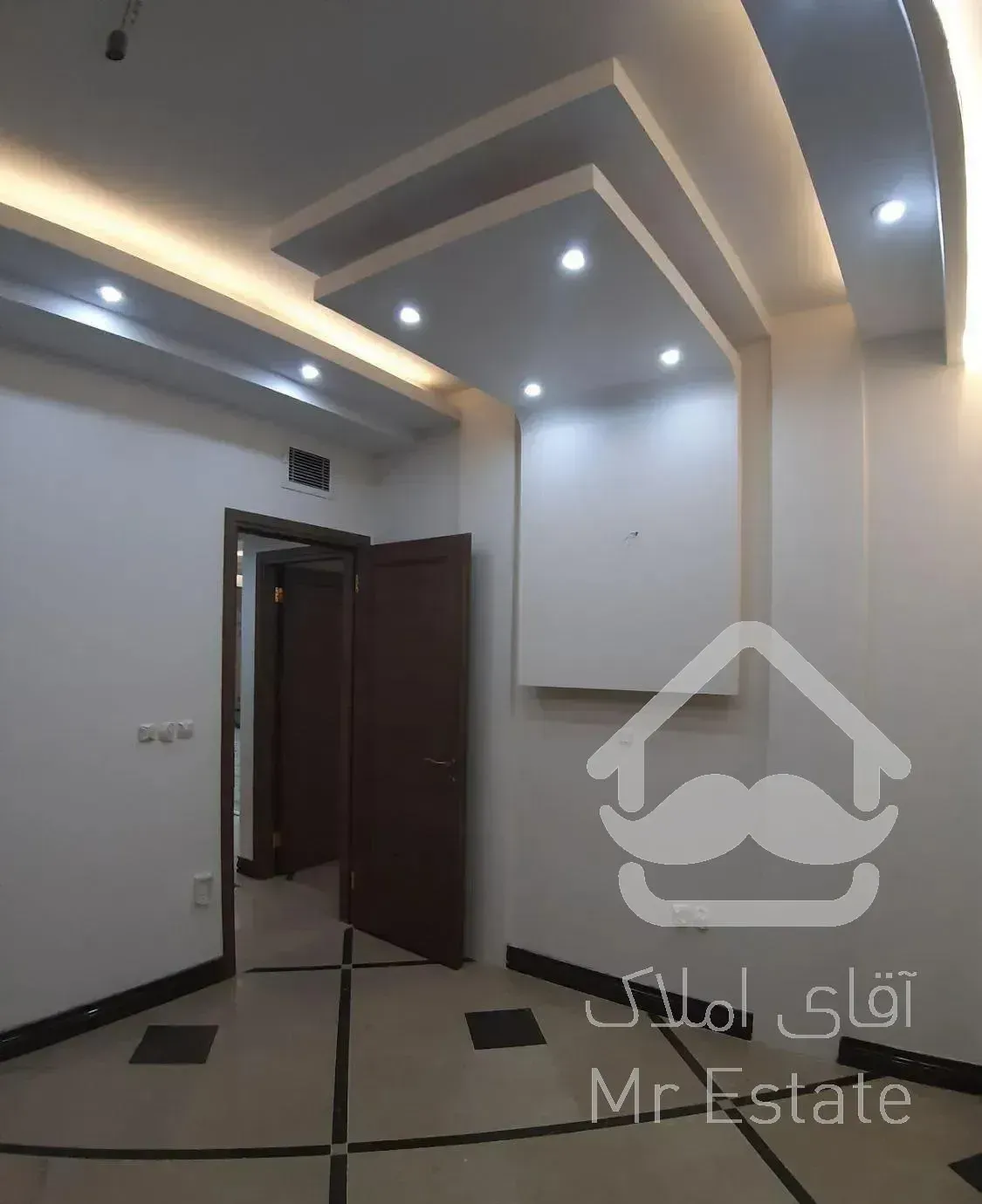 آپارتمان دوخوابه سه سال ساخت با ویو  و پر نور