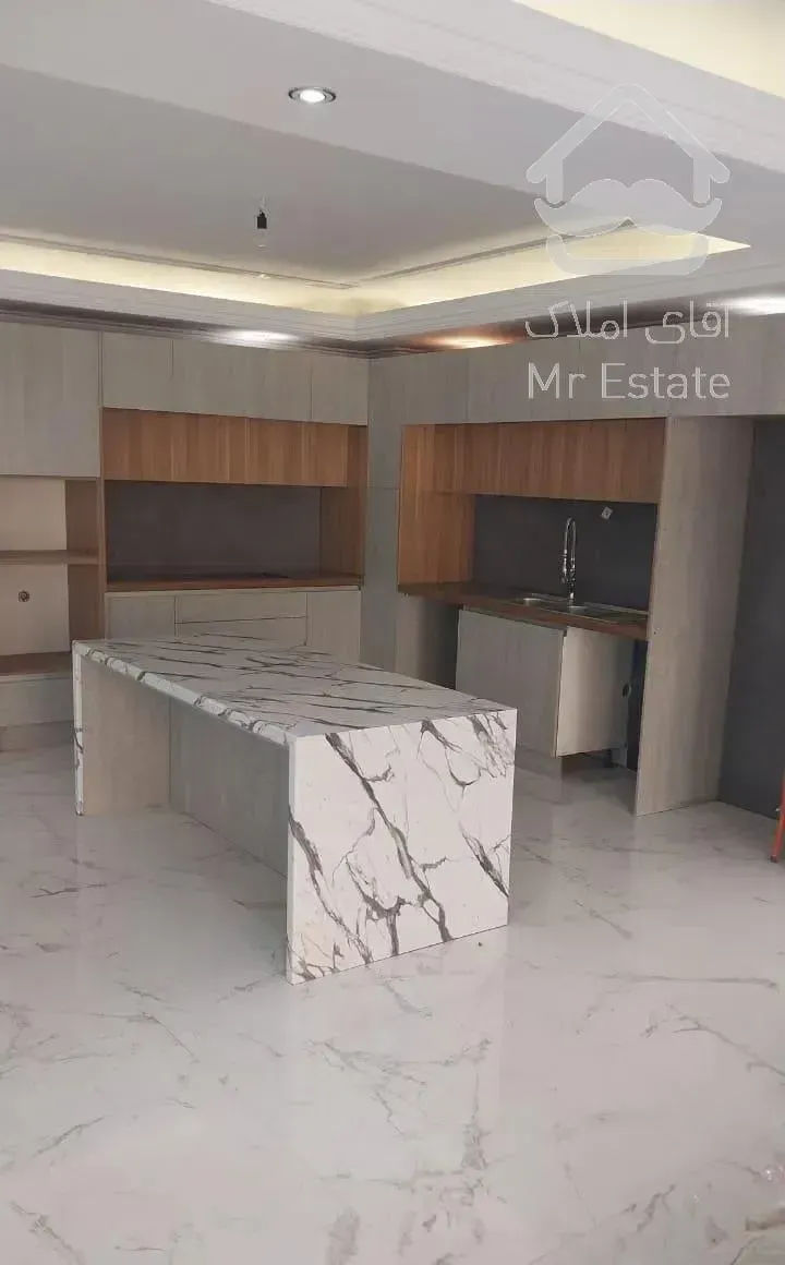 آپارتمان 145 متر سه خوابه تک واحدی، قدرالسهم