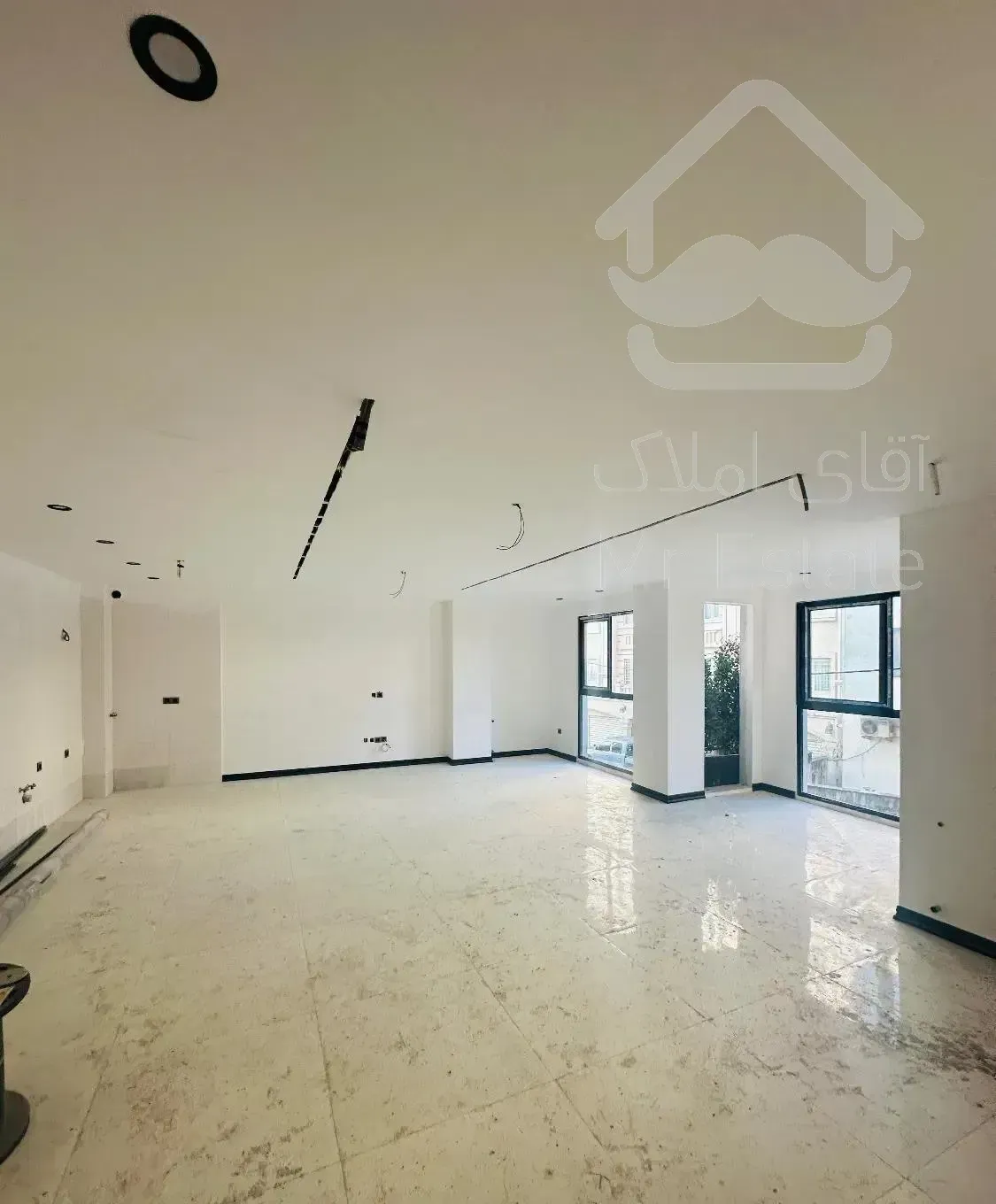 فروش اپارتمان ۱۰۰متری/فردوسی غربی/عرصه و اعیان