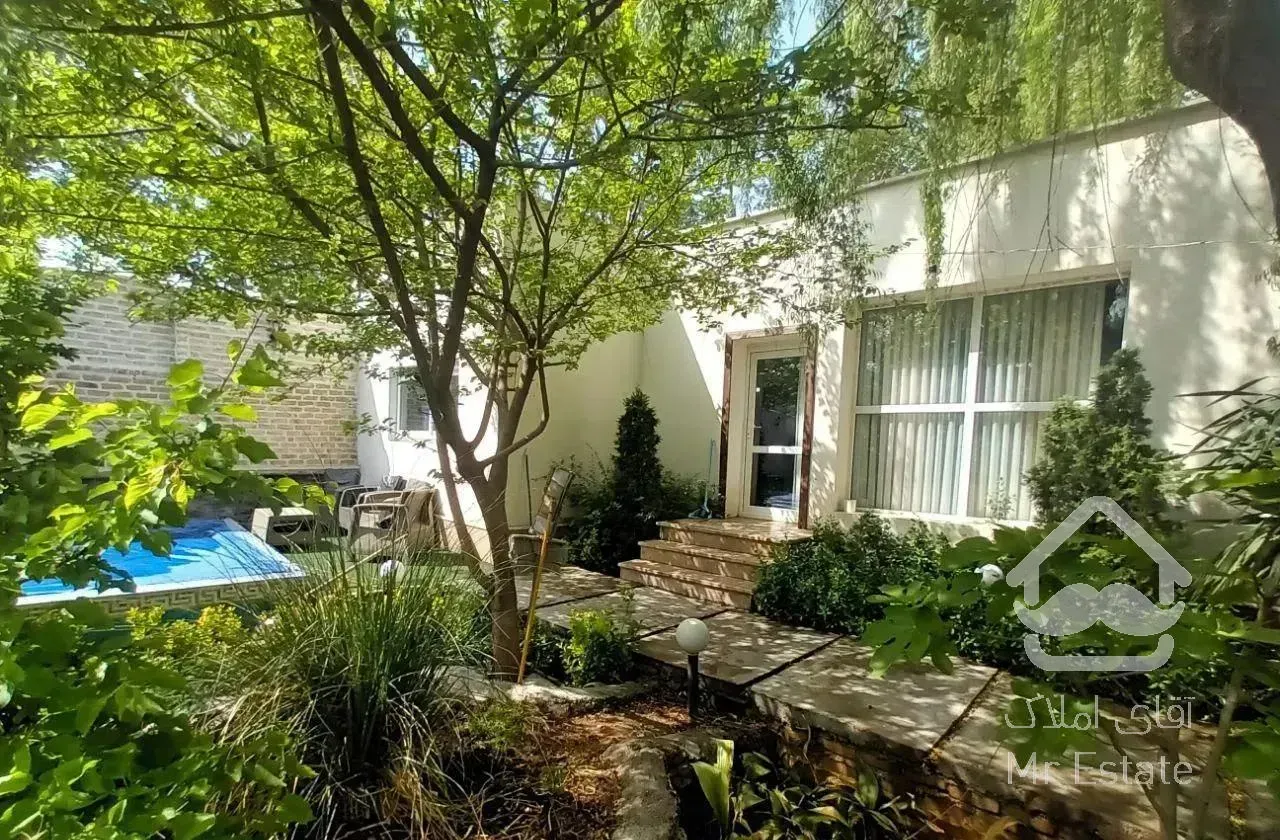 ویلا مبله استخر روباز آب گرم