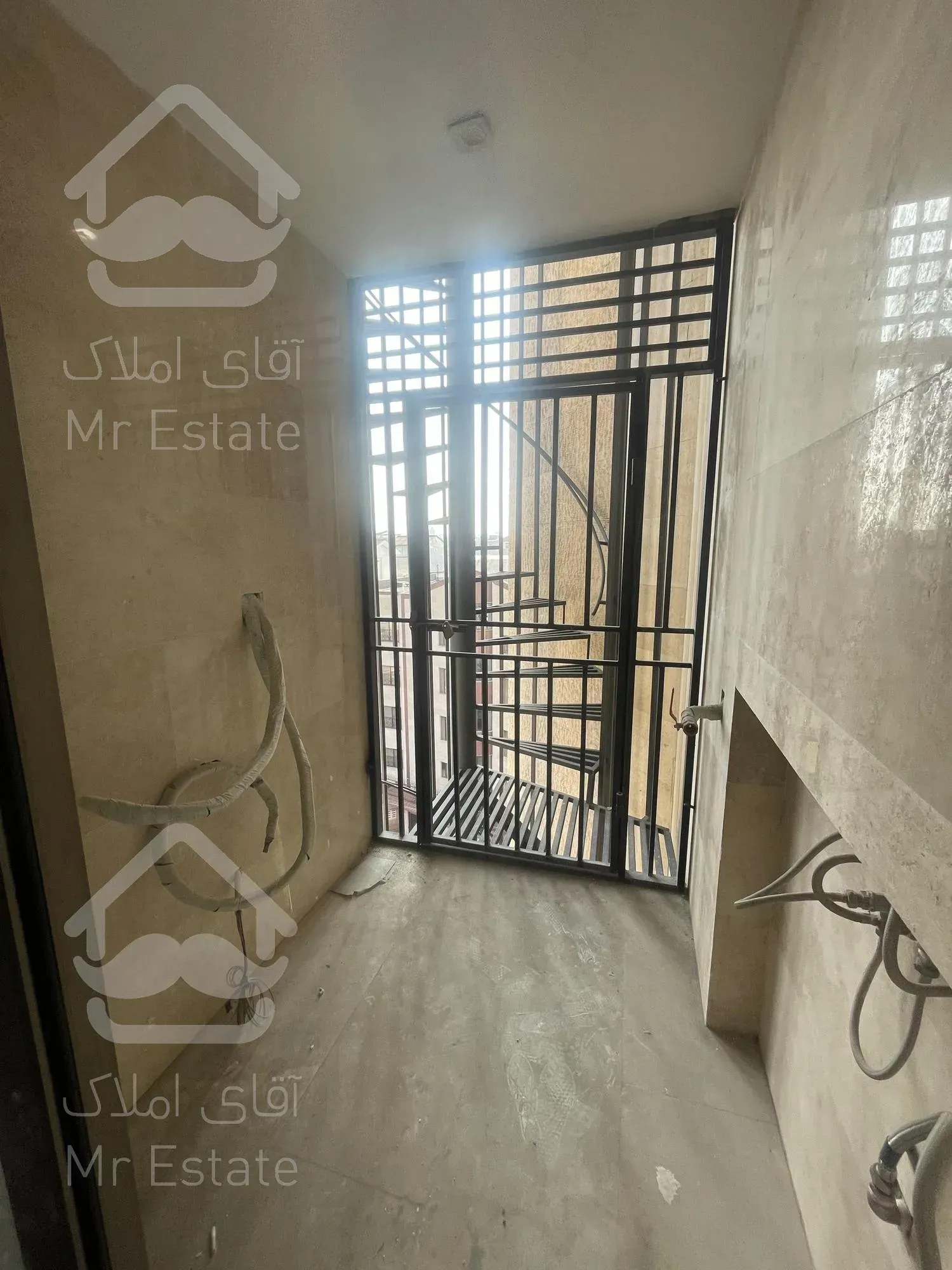 فروش آپارتمان ۱۷۰ متری لوکس در آمل