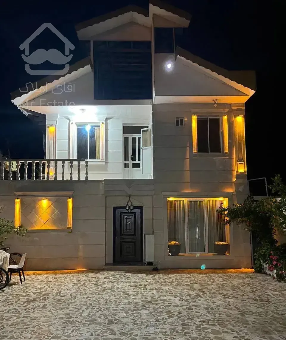 ویلادوبلکس۱۹۰متری باسندتکبرگ. مالک هستم