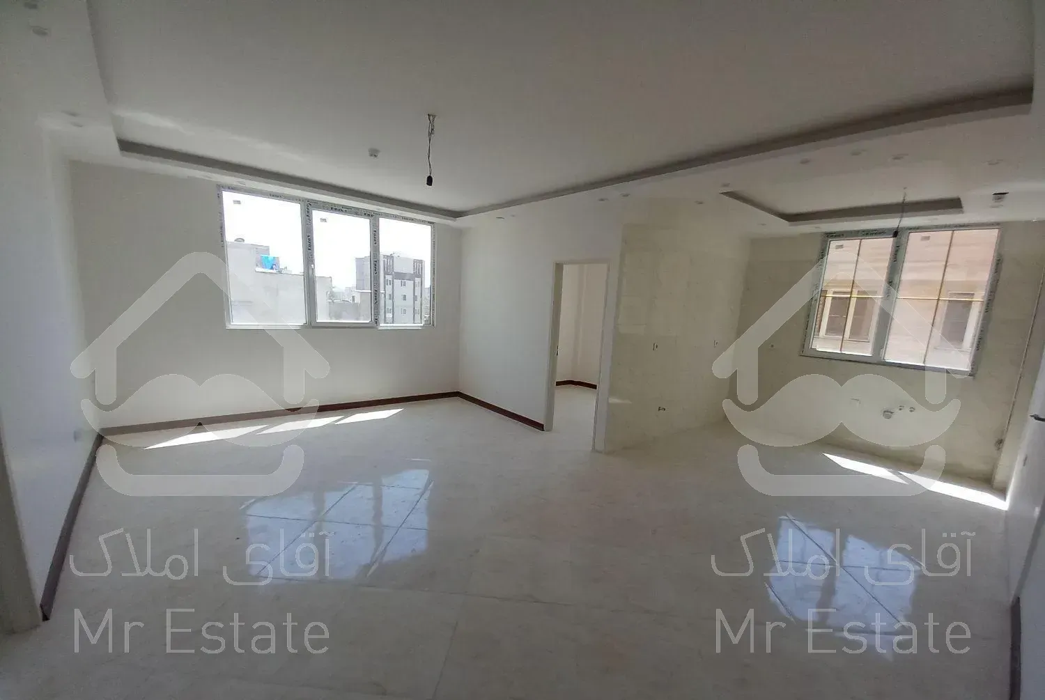 آپارتمان ۷۱ متری نوساز پارکینگ و انباری