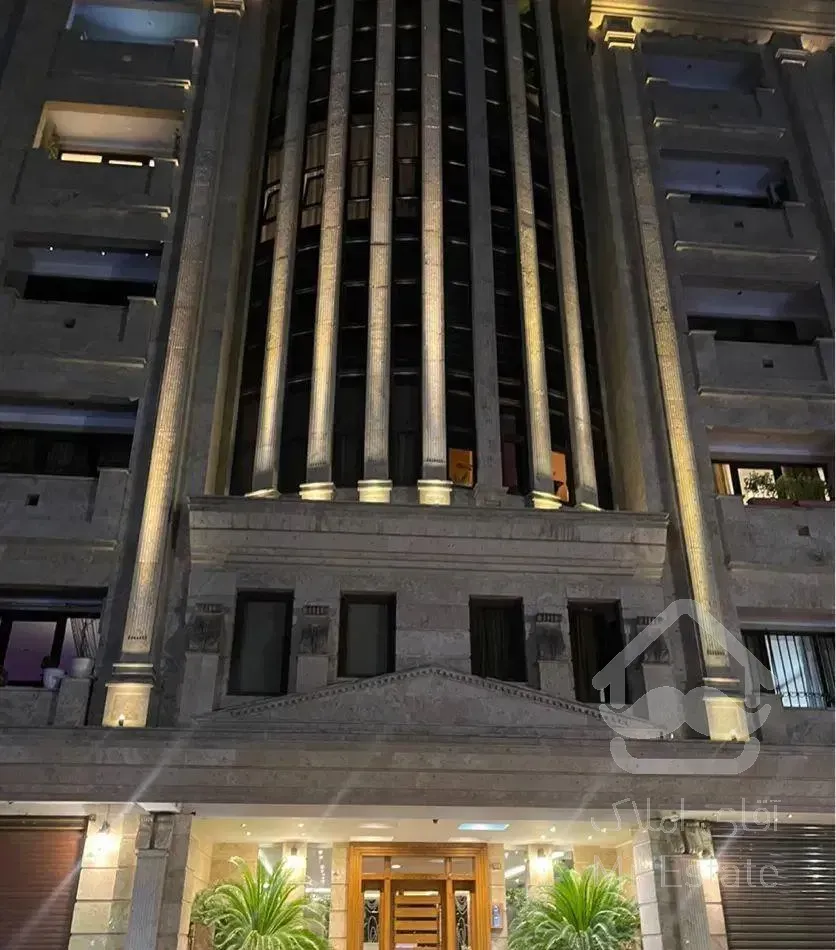 کاج سعادت آباد/ ۳ خ/ استخر دار