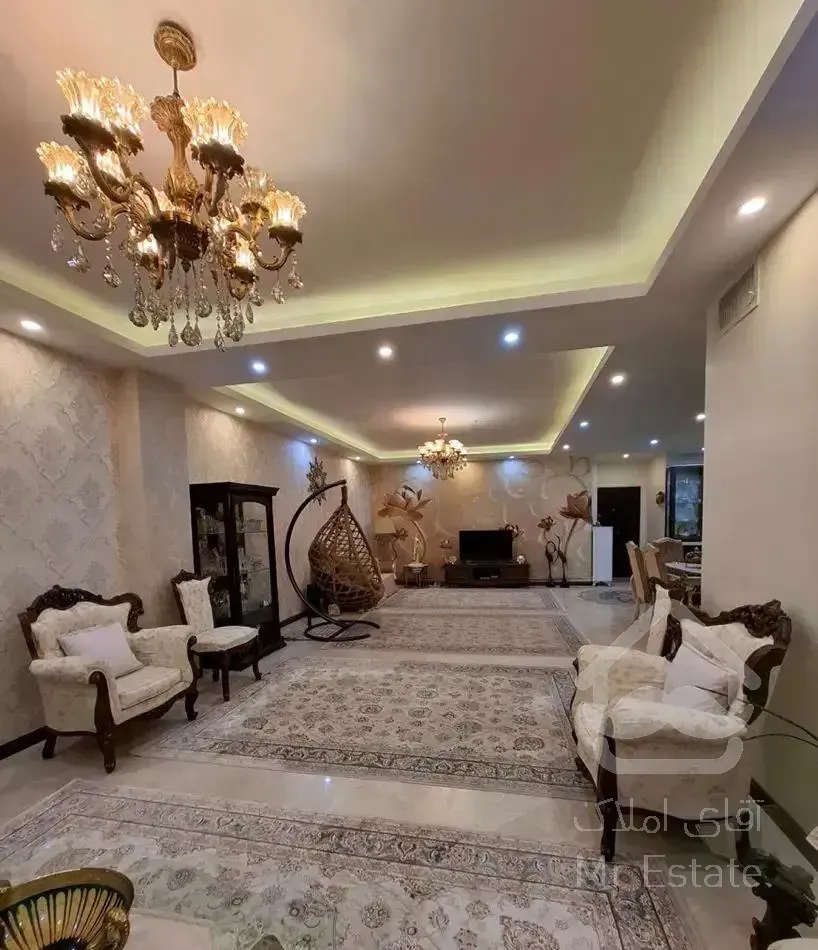 ۱۲۵ متری دو نبش