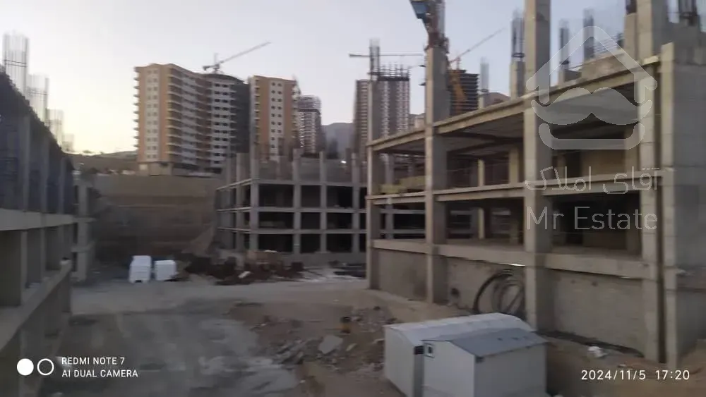 پیش فروش واحد ۱۳۳ متری مروارید شهر فول امکانات قابل تهاتر