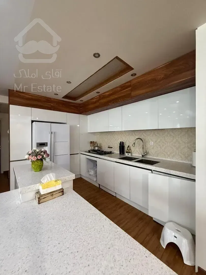 140متر/۴باغ شرقی/فروش و تهاتر در منطقه۵