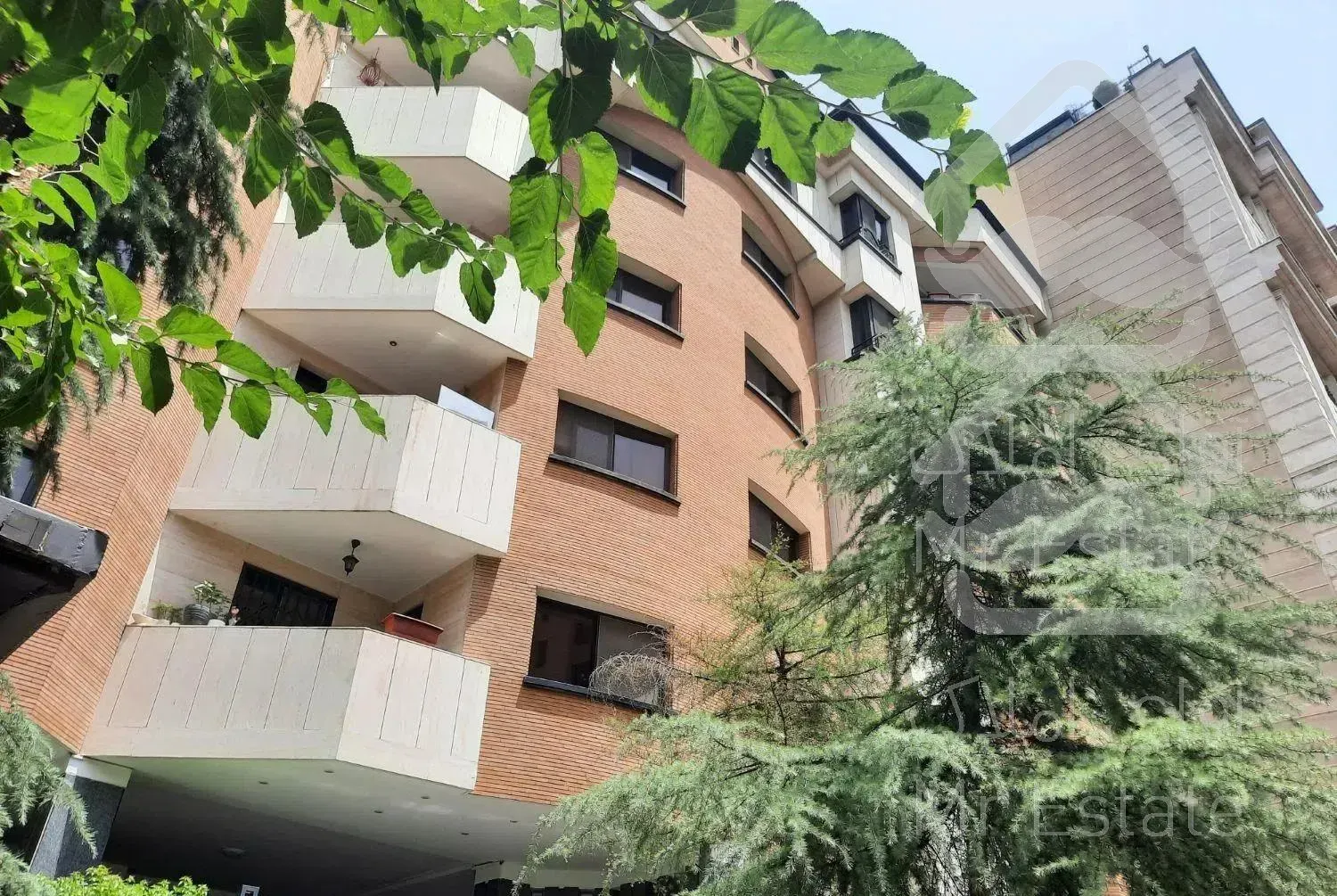 ۱۴۰متر الهیه خزر جنوبی با تمام وسایل