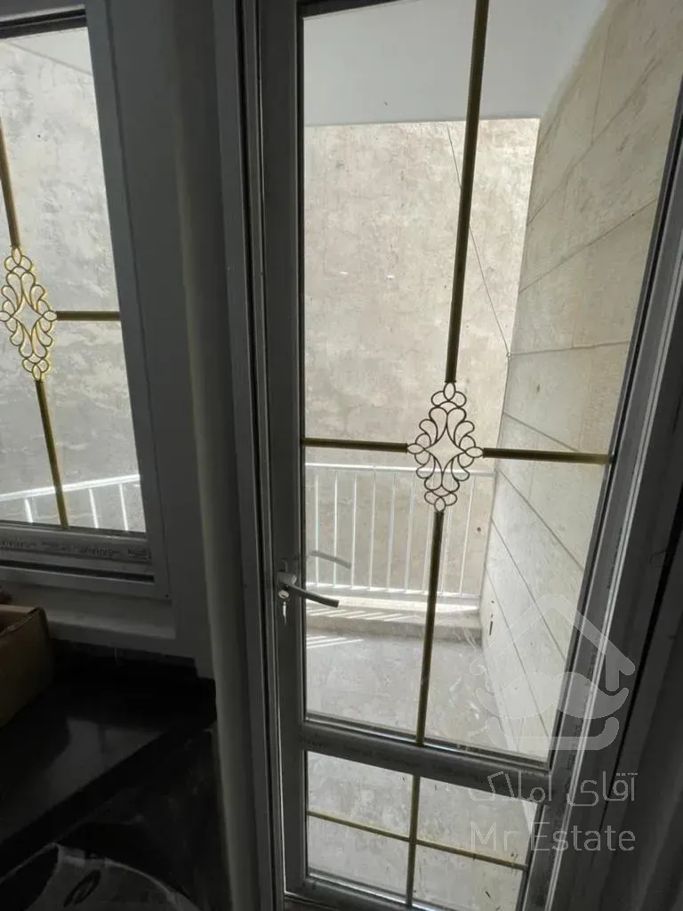 فروش 114 متری اختیاریه