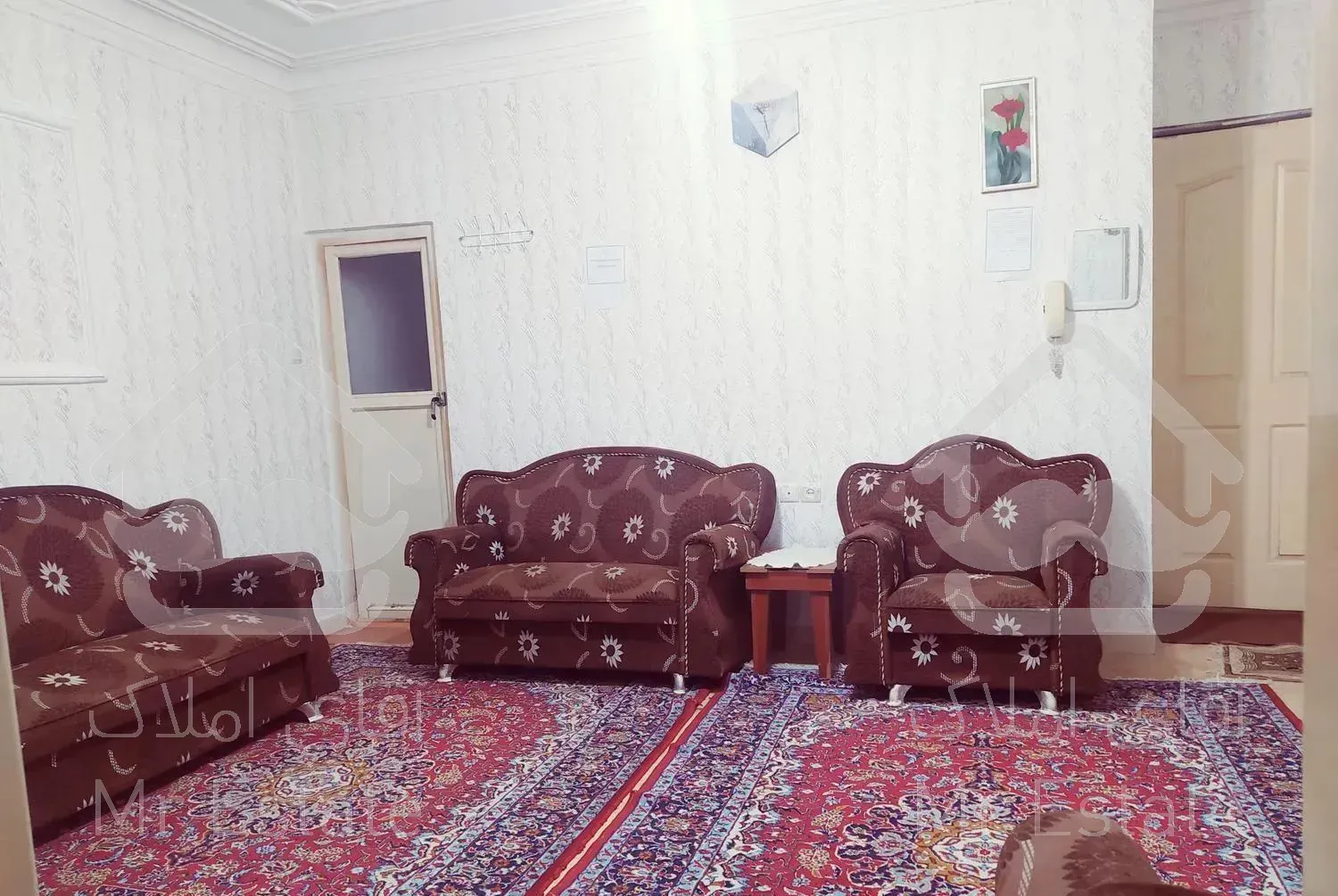 آپارتمان مبله طبقه همکف نزدیک بیمارستان پارس