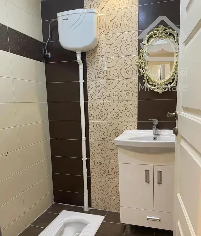 آپارتمان ۹۰ متر غربی های فلکه دوم تهرانپارس