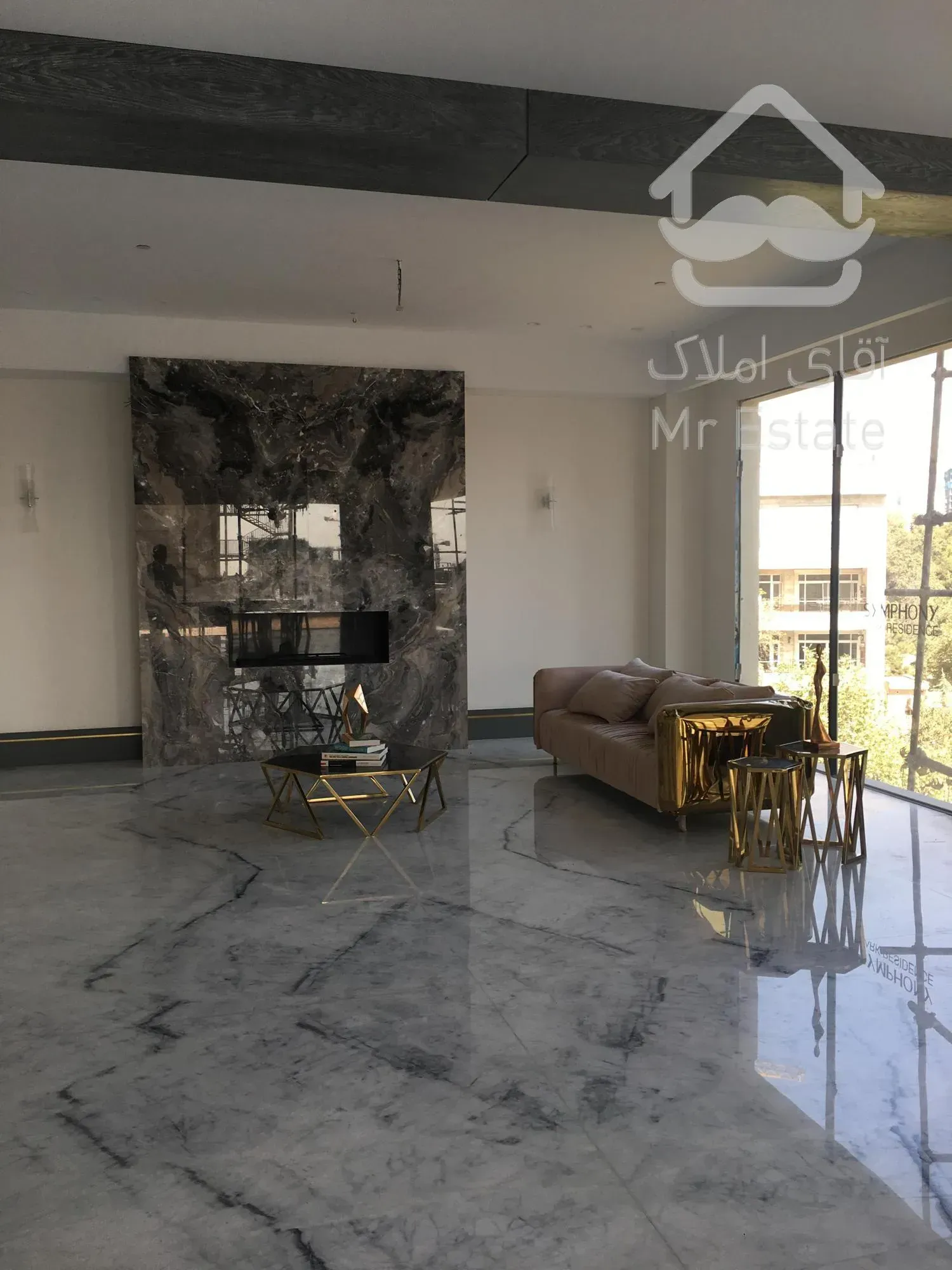 نیاوران، ۲۴۰ متر مدرن زیر قیمت