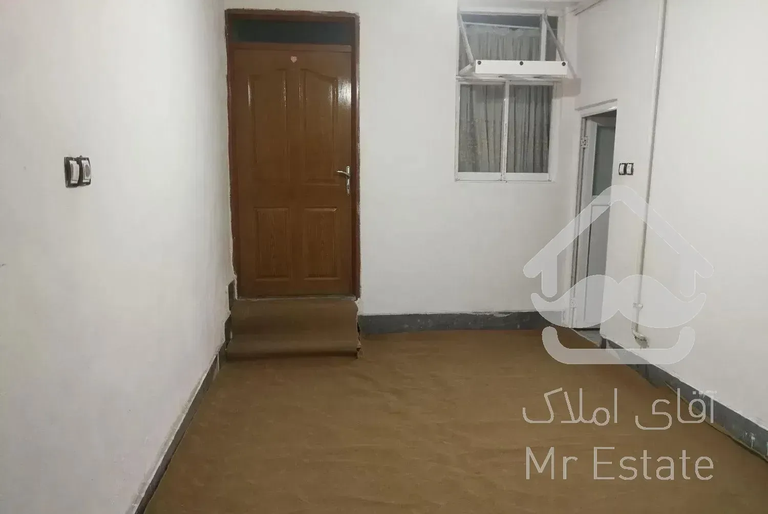 مرکز شهر تکخواب پارکنیگ دار محدوده فلکه گاز